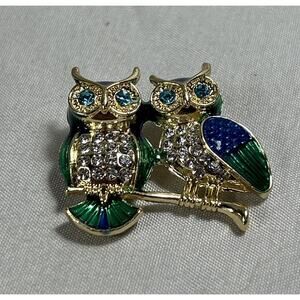 Owls Brooch Goldtone Green Blue Rhinestones Enamel 1 1/4” Halloween